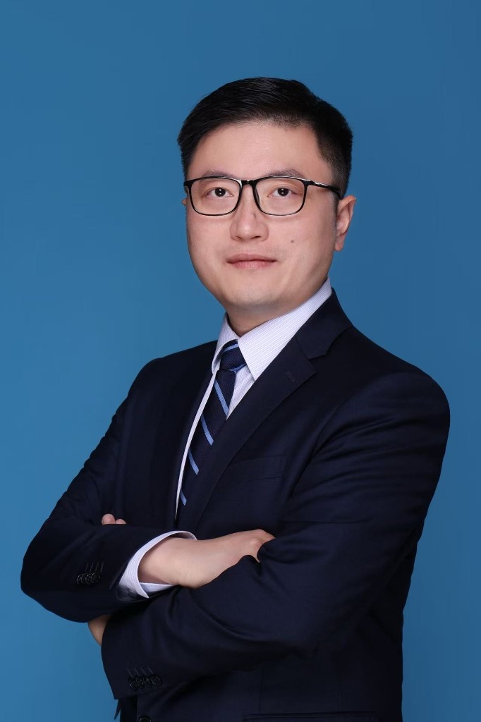 Michael Wang (王春鸣)